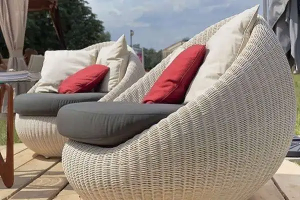 Tips For Maintaining Outdoor Cushions