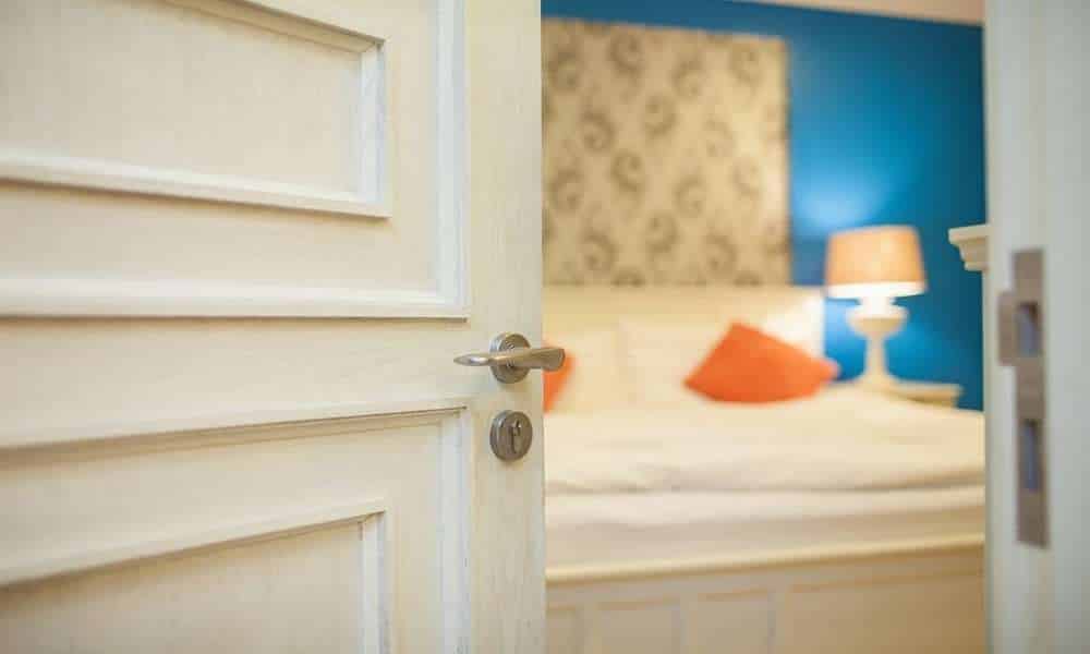 Why Unlock A Bedroom Door Without A Key