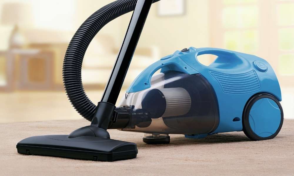 use Vacuum Cleaner in bedroom door